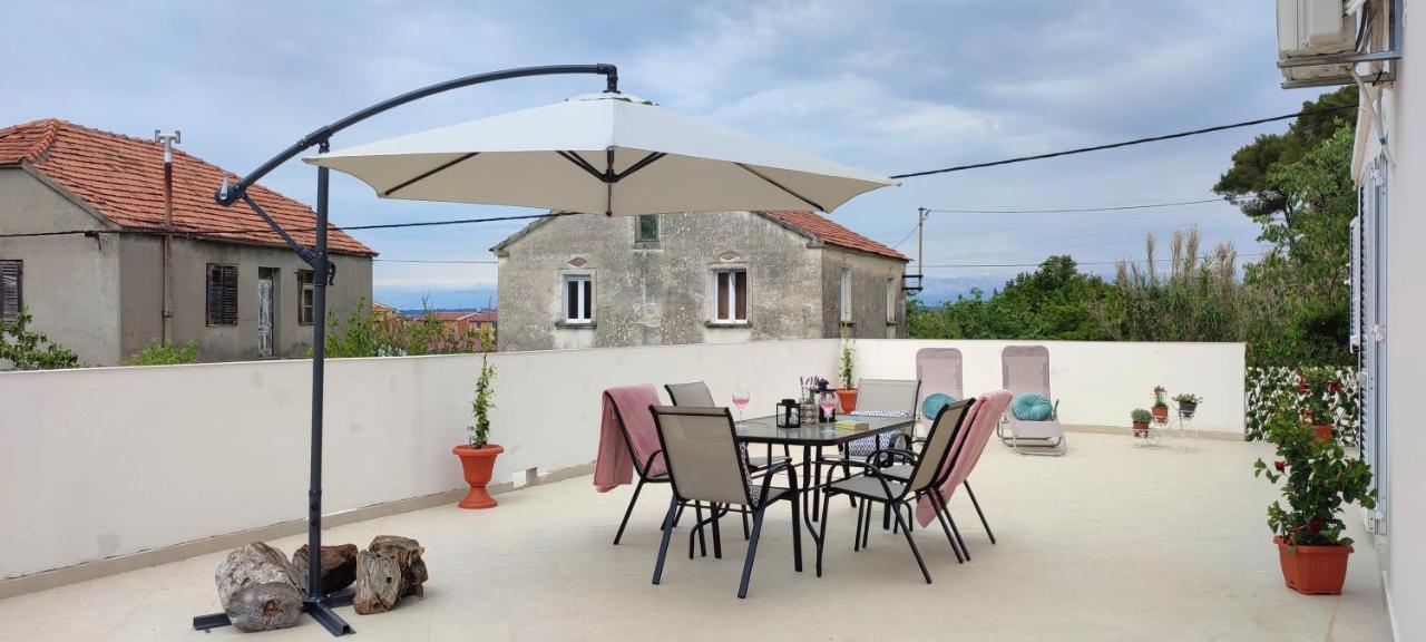 Apartments Villa Mihaela Banj Экстерьер фото