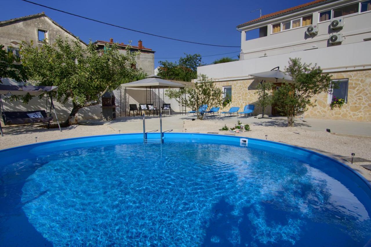 Apartments Villa Mihaela Banj Экстерьер фото